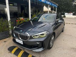 Grigio Usata 2021 BMW 118 M Sport Due volumi | 23.500 € (Buon prezzo)