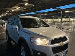 Grigio Usata 2013 Chevrolet Captiva SUV | 7300 € (Buon prezzo)