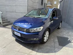 Blu Usata 2018 VW Touran Monovolume | 15.800 € (Buon prezzo)