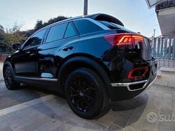 Nero Usata 2023 VW T-Roc Style SUV | 27.590 € (Buon prezzo)