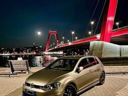 Grigio Usata 2016 VW Golf VII R-line Tre volumi | 11.900 € (Molto cara)