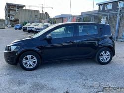 Nero Usata 2014 Chevrolet Aveo Tre volumi | 4500 € (Buon prezzo)