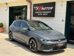 Dolphin grey metallizzato Nuova 2025 VW Golf VIII R-line Plus Tre volumi | 37.900 € (Buon prezzo)