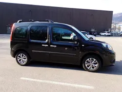 Nero Usata 2016 Renault Kangoo LIMITED Monovolume | 9500 € (Cara)