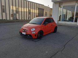 Arancione Usata 2023 Abarth 695 Due volumi | 31.500 € (Cara)
