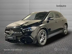 Nero Usata 2024 Mercedes GLA180 AMG line SUV | 41.900 € (Cara)