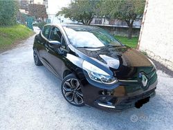 Nero Usata 2018 Renault Clio IV Tre volumi | 8700 € (Ottimo prezzo)