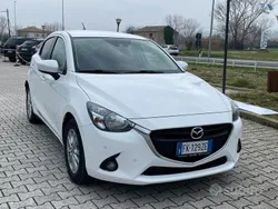 Usata 2017 Mazda 2 Tre volumi | 11.600 € (Cara)