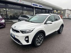 Bianco Usata 2018 Kia Stonic Style SUV | 10.900 € (Buon prezzo)