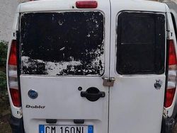 Bianco Usata 2004 Fiat Doblò Monovolume | 1000 €