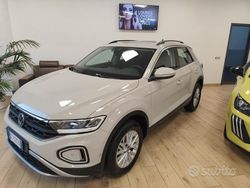 Grigio Usata 2024 VW T-Roc Style SUV | 22.490 € (Ottimo prezzo)