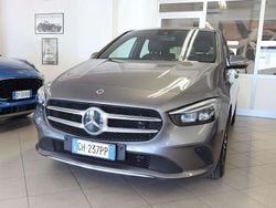 Grigio montagna Usata 2021 Mercedes B180 Business Monovolume | 24.800 € (Buon prezzo)