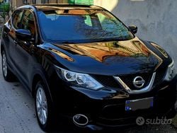 Nero Usata 2015 Nissan Qashqai SUV | 9900 € (Cara)