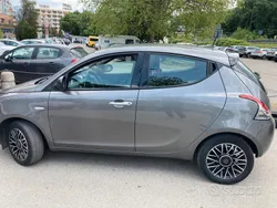 Usata 2024 Lancia Ypsilon Due volumi | 12.990 € (Buon prezzo)