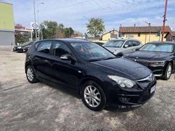 Other Usata 2011 Hyundai i30 Comfort Tre volumi | 5250 € (Buon prezzo)