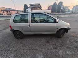 Grigio Usata 2001 Renault Twingo Due volumi | 1700 €