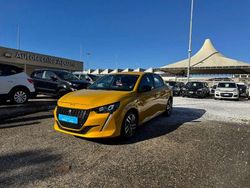 Giallo perlato Usata 2023 Peugeot 208 Active Due volumi | 14.500 € (Buon prezzo)