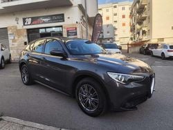 Grigio Usata 2018 Alfa Romeo Stelvio Executive SUV | 16.500 € (Ottimo prezzo)