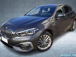 Grigio Usata 2020 BMW 116 Luxury Line Due volumi | 23.798 € (Buon prezzo)