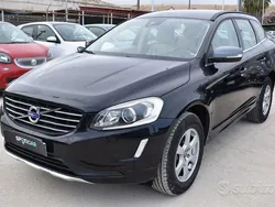 Nero Usata 2015 Volvo XC60 Momentum SUV | 12.500 € (Buon prezzo)