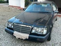 Nero Usata 1989 Mercedes E300 Coupé | 9500 €