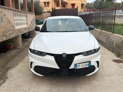 Bianco Usata 2023 Alfa Romeo Tonale SUV | 24.000 € (Ottimo prezzo)
