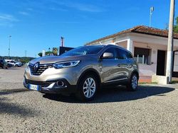 Bronzo Usata 2015 Renault Kadjar Intens SUV | 10.100 € (Buon prezzo)