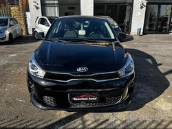 Nero Usata 2019 Kia Rio Tre volumi | 12.500 € (Cara)