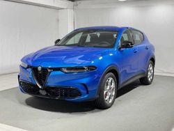 Blu/azzurro Usata 2023 Alfa Romeo Tonale Sprint SUV | 29.900 € (Cara)
