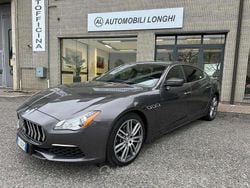 Grigio Usata 2016 Maserati Quattroporte GranLusso Tre volumi | 46.000 € (Molto cara)