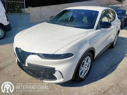 Bianco Usata 2023 Alfa Romeo Tonale Sprint SUV | 28.990 € (Buon prezzo)