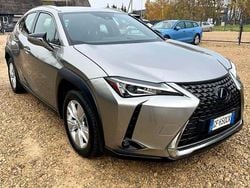 Grigio Usata 2021 Lexus UX Business Edition SUV | 18.950 € (Ottimo prezzo)