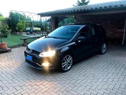 Blu Usata 2016 VW Polo Highline Tre volumi | 7900 € (Buon prezzo)