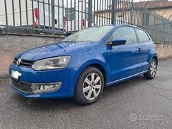 Usata 2010 VW Polo Highline Tre volumi | 4500 € (Ottimo prezzo)