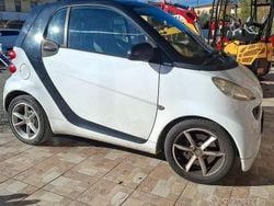 Bianco Usata 2011 Smart ForTwo Coupé Coupé | 4500 €