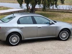 Grigio Usata 2006 Alfa Romeo 159 Tre volumi | 3400 € (Cara)