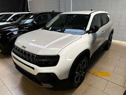 Grigio Usata 2024 Jeep Avenger Summit SUV | 22.850 € (Buon prezzo)