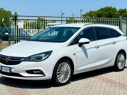 Bianco Usata 2018 Opel Astra Dynamic Station wagon | 11.000 € (Buon prezzo)