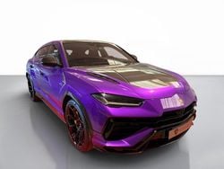 Viola pasifae Usata 2023 Lamborghini Urus SUV | 298.000 € (Molto cara)