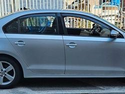 Grigio Usata 2011 VW Jetta Tre volumi | 5200 €