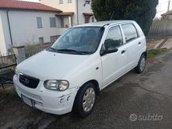 Bianco Usata 2003 Suzuki Alto Due volumi | 950 €