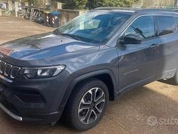 Grigio Usata 2022 Jeep Compass SUV | 26.000 €