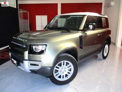 Verde Usata 2021 Land Rover Defender SE Dynamic SUV | 43.990 € (Super prezzo)