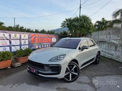Grigio Usata 2023 Porsche Macan SUV | 70.990 € (Molto cara)