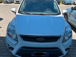 Bianco Usata 2010 Ford Kuga Titanium SUV | 3500 € (Super prezzo)