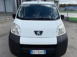 Bianco Usata 2009 Peugeot Bipper Premium Monovolume | 4399 € (Buon prezzo)