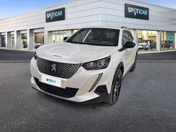 Bianco Nuova 2024 Peugeot e-2008 Allure SUV | 22.900 € (Buon prezzo)