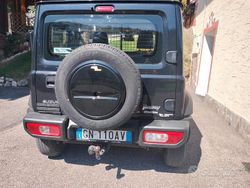 Grigio Usata 2023 Suzuki Jimny SUV | 28.000 € (Ottimo prezzo)