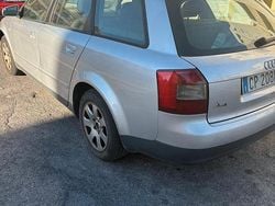 Grigio Usata 2004 Audi A4 Station wagon | 1000 € (Ottimo prezzo)