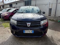 Blu Usata 2014 Dacia Sandero Ambiance Due volumi | 3900 € (Ottimo prezzo)